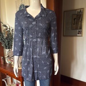 NWT Style&Co size small Women's Blue Paisley Button-Up Top